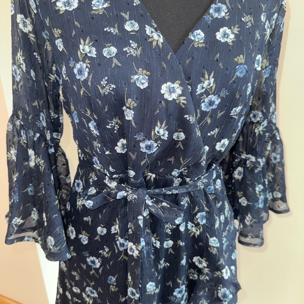 Altar’d State Women's Blue Floral Metallic
Stripe Mini Ruffle Dress Size Medium - Picture 2 of 6